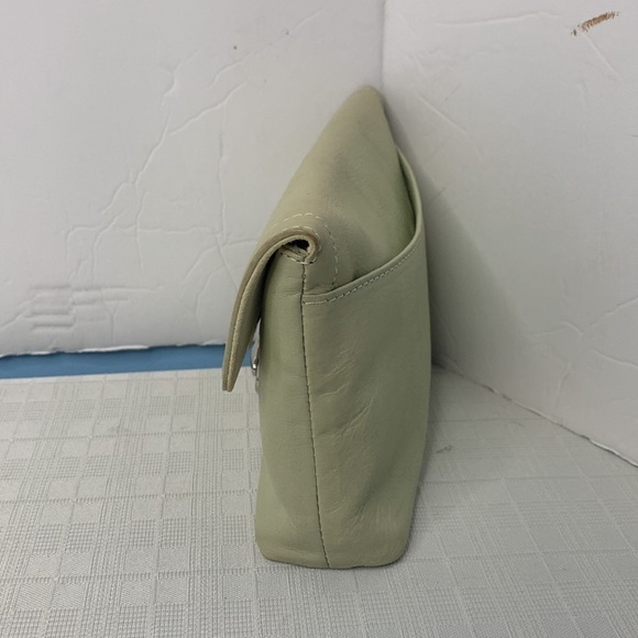 Marc Jacobs soft leather clutch - Picture 2 of 9